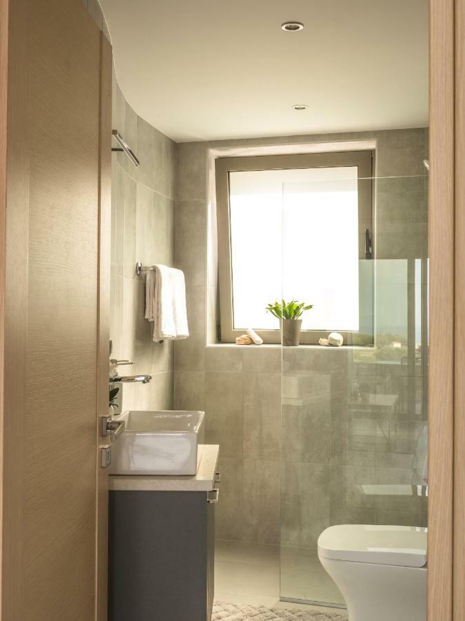 Dempla Heights Villas Tavronitis Extérieur photo