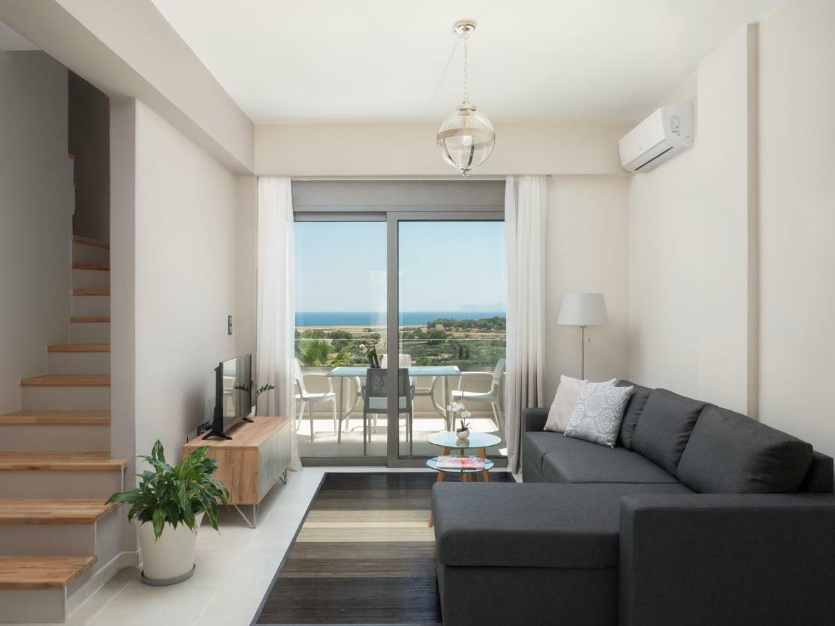 Dempla Heights Villas Tavronitis Extérieur photo