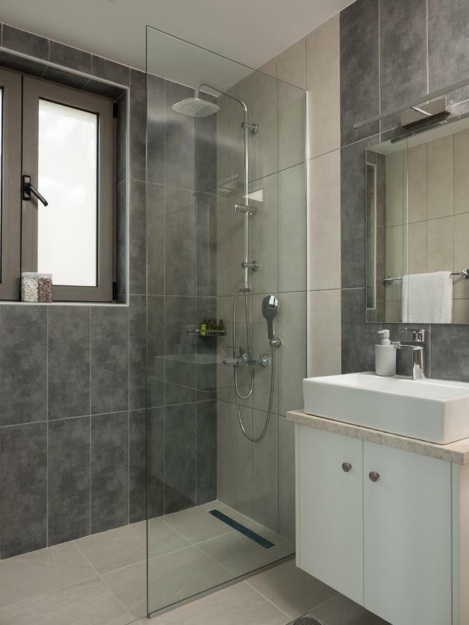 Dempla Heights Villas Tavronitis Extérieur photo